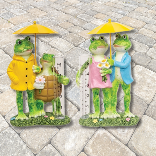 Cheerful resin frog couple rain gauge with colorful farmhouse style, featuring a frog under an umbrella and playful garden detail.