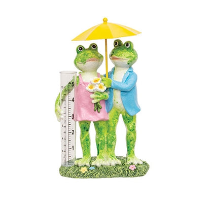 Cheerful resin frog couple rain gauge with colorful farmhouse style, featuring a frog under an umbrella and playful garden detail.