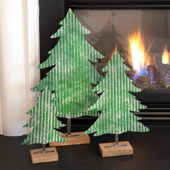Set of Three Metal Christmas Trees - Countryside Home Decor