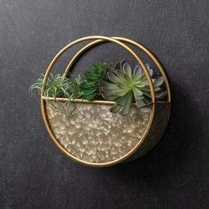 Round Metal Wall Pocket - Countryside Home Decor